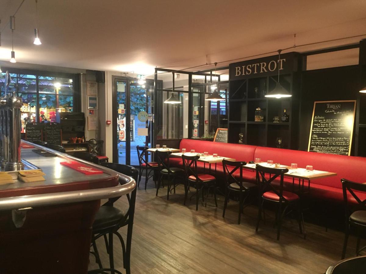 Hotel Restaurant Cousseau Parentis-en-Born Eksteriør bilde