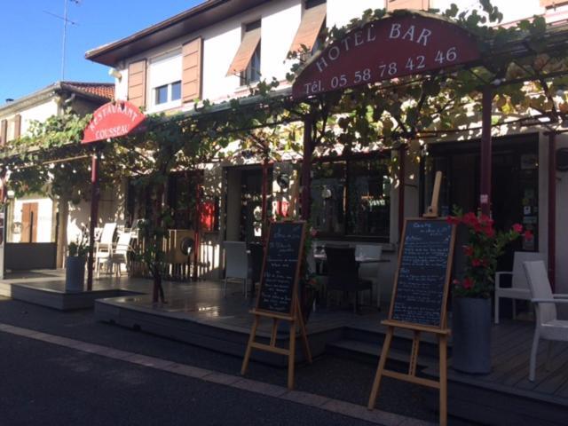 Hotel Restaurant Cousseau Parentis-en-Born Eksteriør bilde